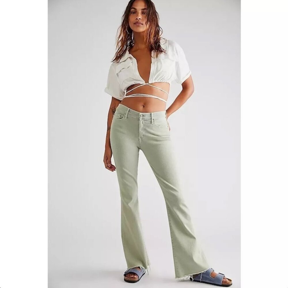 Mother The Weekender Fray Flare Jeans Size 27 in Iceberg Green